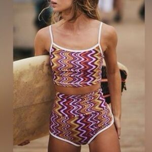 New Salt Gypsy x Free People Betty Med 8/10 Wavy HighWaist Surf Boy Shorts
